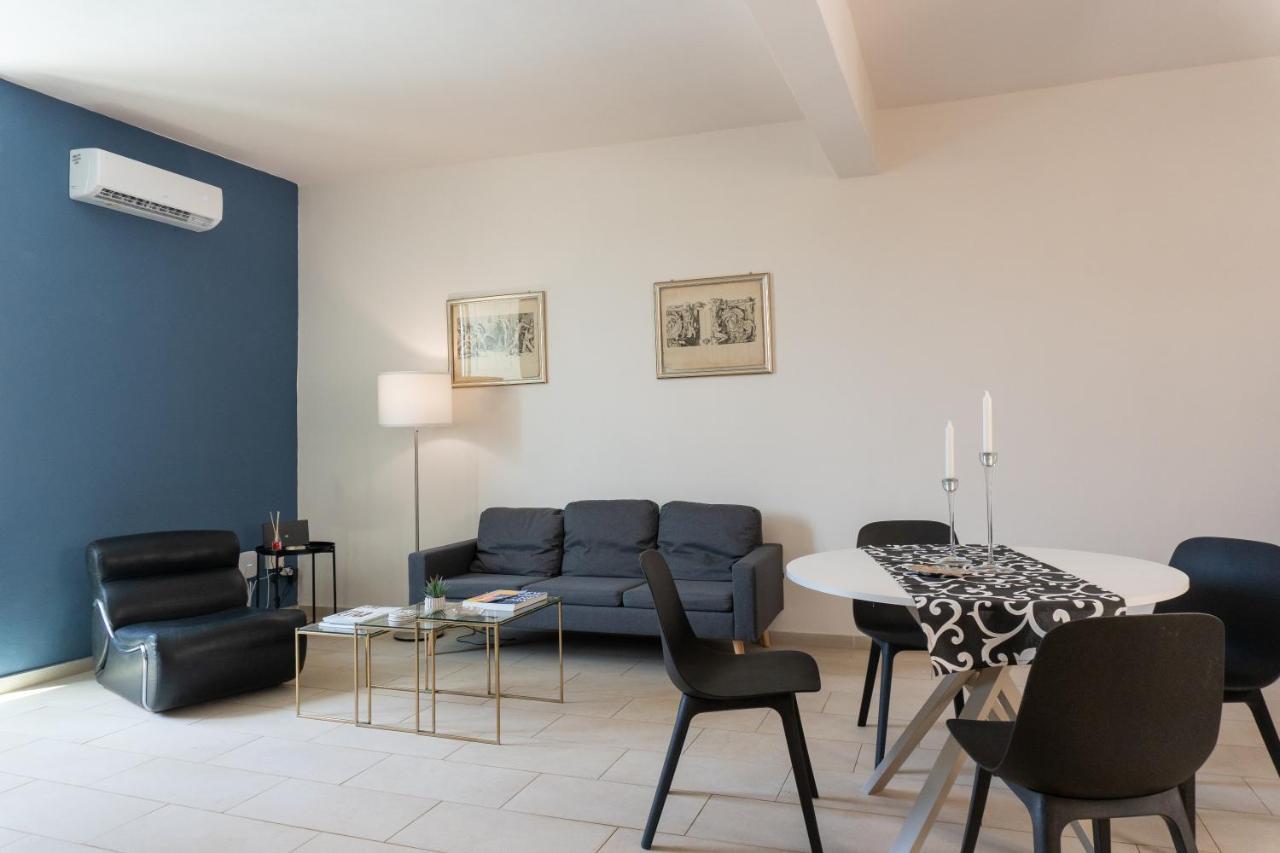 Arco Del Mercato Apartment Syracuse Bagian luar foto